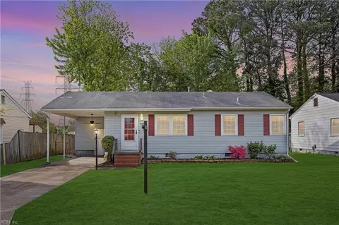 1128 79th St, Newport News, VA 23605