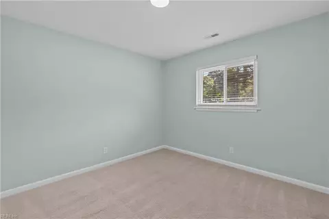 Bedroom - 152 Mann Dr, Chesapeake, VA 23322 photo 3 of 6