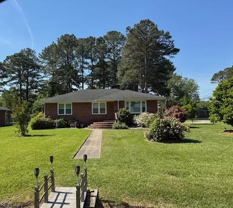 3933 Chadswyck Rd, Chesapeake, VA 23321