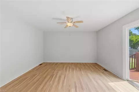 Living - 6 Westover St, Hampton, VA 23669 photo 5 of 5