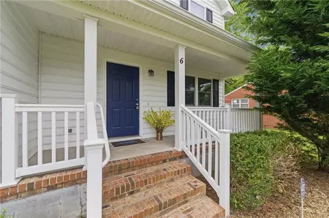 Exterior - 6 Westover St, Hampton, VA 23669 photo 3 of 6