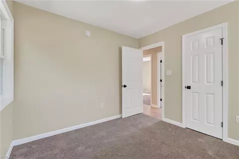 Bedroom - 11 Farrington Pl, Hampton, VA 23663 photo 4 of 5