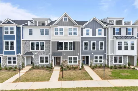 5 Bracewell Ln, York County, VA 23692