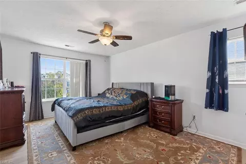 Bedroom - 2 Kaitlyn Cir, Hampton, VA 23666 photo 1 of 8