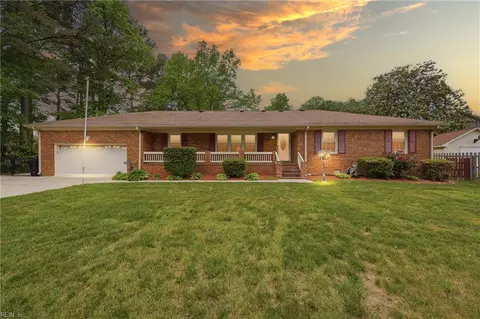 5404 Balfor Dr, Virginia Beach, VA 23464