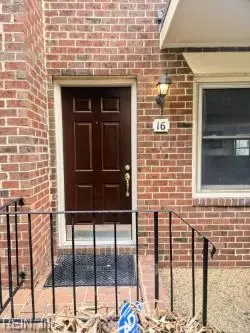Exterior - 16 Academy Ln, Hampton, VA 23669 photo 2 of 2