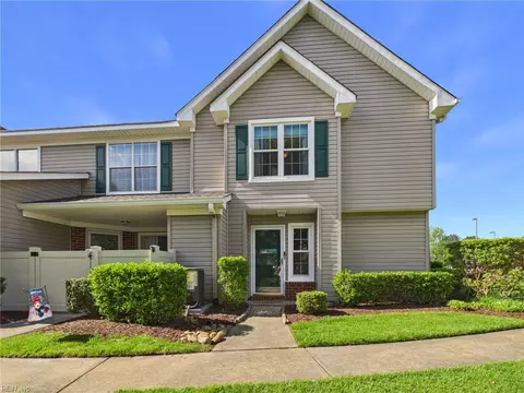 3836 Lasalle Dr #106, Virginia Beach, VA 23453