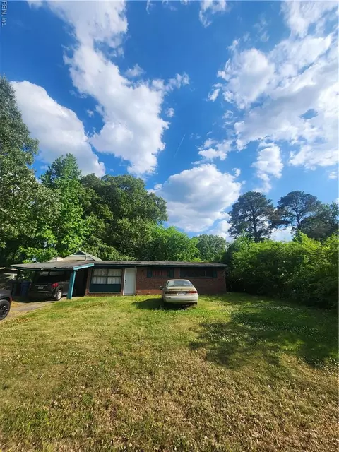 4330 Towanda Rd, Chesapeake, VA 23325