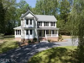 7563 S Shore Dr, Gloucester, VA 23061