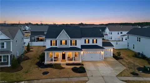 1892 Bancroft Rd, Chesapeake, VA 23320
