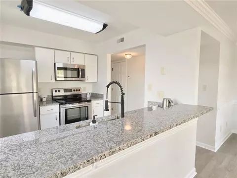 Kitchen - 217 Eaton St, Hampton, VA 23669 photo 1 of 11