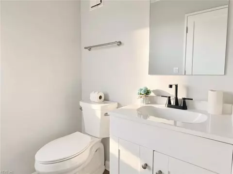 Bath - 217 Eaton St, Hampton, VA 23669 photo 2 of 2