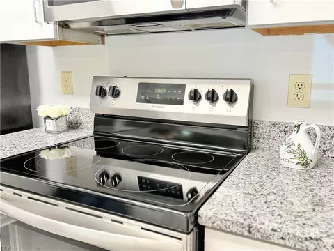 Kitchen - 217 Eaton St, Hampton, VA 23669 photo 9 of 11