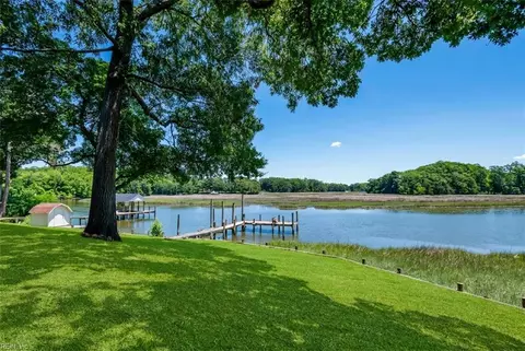 5286 Bennetts Pasture Rd, Suffolk, VA 23435