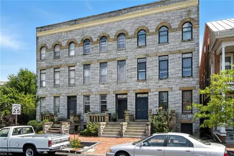 417 Court St, Portsmouth, VA 23704