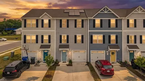 15 Clara Ct, Suffolk, VA 23432
