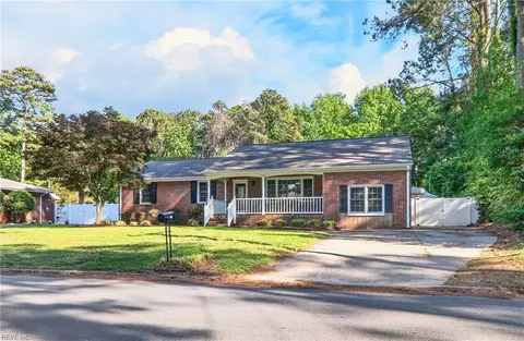 5025 Greenbrook Dr, Portsmouth, VA 23703