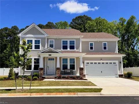 106 Everclear Dr, Suffolk, VA 23435