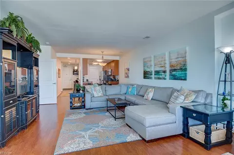 3700 Sandpiper Rd #314, Virginia Beach, VA 23456