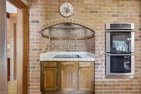 Kitchen - 3212 Mapleton Cres, Chesapeake, VA 23321 photo 1 of 2