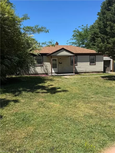 321 Beacon Rd, Portsmouth, VA 23702