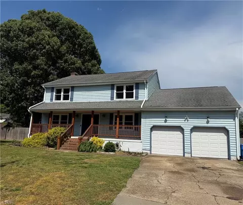 627 Emerald Ct, Chesapeake, VA 23320