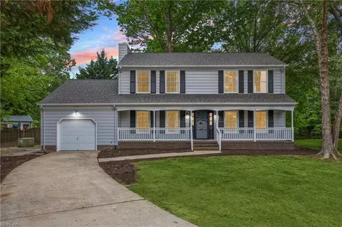103 Shallow Lagoon Dr, Yorktown, VA 23693