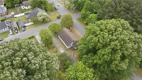 View/Area - 801 Gloucester St, Hampton, VA 23661 photo 2 of 3