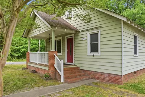 801 Gloucester St, Hampton, VA 23661