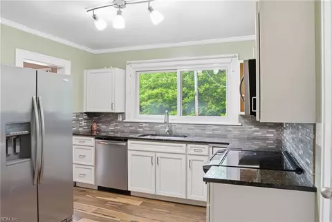 Kitchen - 801 Gloucester St, Hampton, VA 23661 photo 1 of 1
