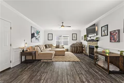 Living - 38 Thomas Nelson Dr, Hampton, VA 23666 photo 1 of 1