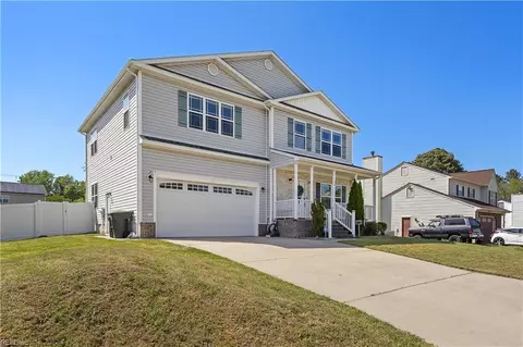 Exterior - 38 Thomas Nelson Dr, Hampton, VA 23666 photo 2 of 8