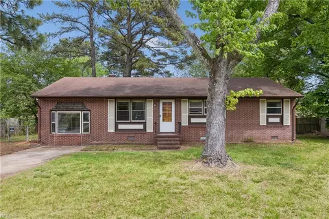 116 Bailey Rd, Yorktown, VA 23692