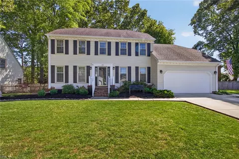 312 Barcelona Dr, Chesapeake, VA 23322