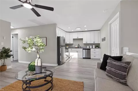 804 Teach St, Hampton, VA 23661