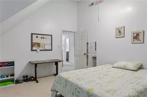 Bedroom - 10161 Deer Trace Ln, Gloucester, VA 23061 photo 5 of 7