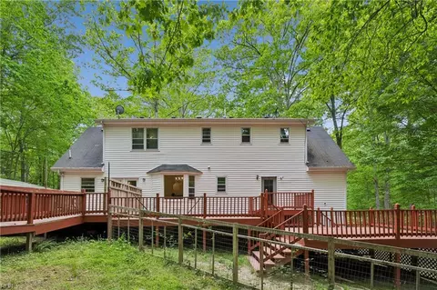 Exterior - 10161 Deer Trace Ln, Gloucester, VA 23061 photo 5 of 8