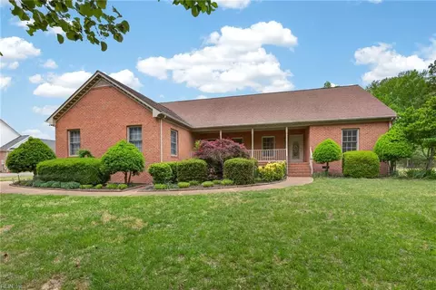 105 Skimino Landing Dr, Williamsburg, VA 23188