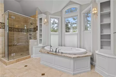 Bath - 1317 Baffy Loop, Chesapeake, VA 23320 photo 2 of 8