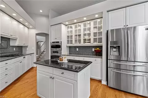 Kitchen - 1317 Baffy Loop, Chesapeake, VA 23320 photo 3 of 4