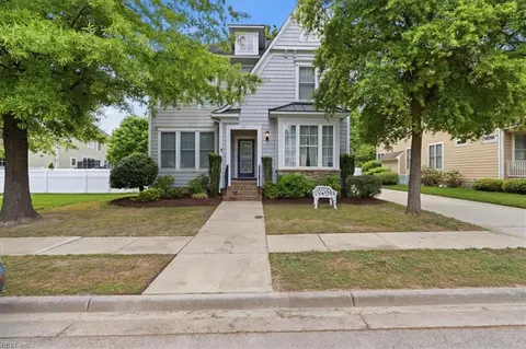227 Wildlife Trce, Chesapeake, VA 23320