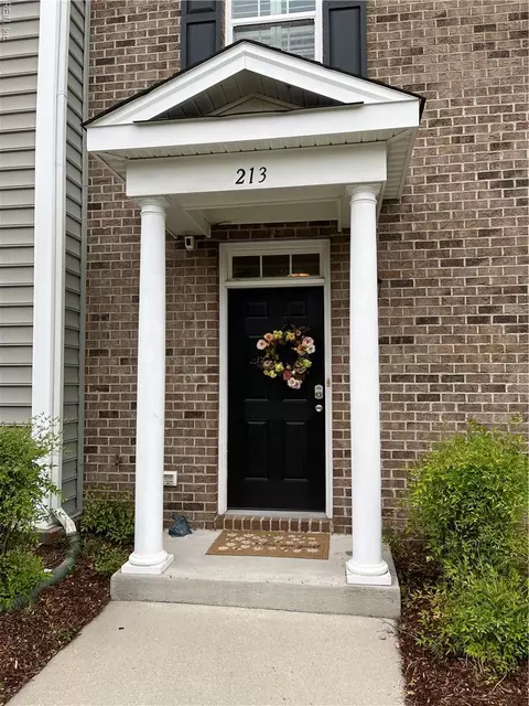 213 Feldspar St, Virginia Beach, VA 23462