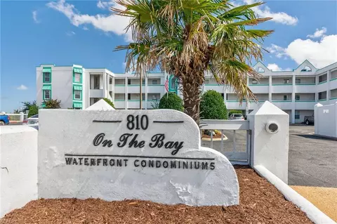 810 E Ocean View Ave #201, Norfolk, VA 23503