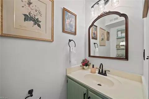 Other - 10 Old Pond Ct, Hampton, VA 23666 photo 2 of 7