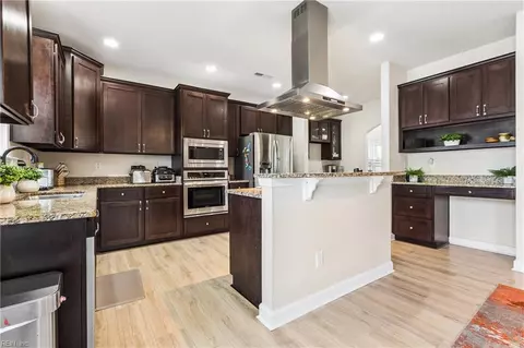 Kitchen - 43 Cavalier Rd, Hampton, VA 23669 photo 2 of 8