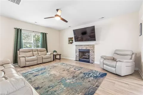 Living - 43 Cavalier Rd, Hampton, VA 23669 photo 1 of 1