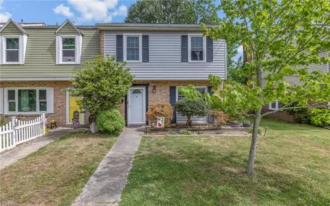 2235 Sedgewick Dr, Virginia Beach, VA 23454