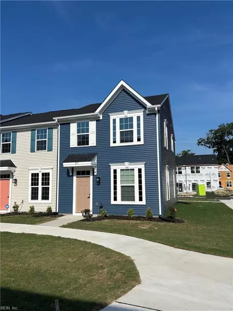 237 Reids Place Dr, Suffolk, VA 23434