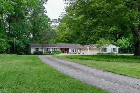 247 Yoder Ln, Newport News, VA 23602