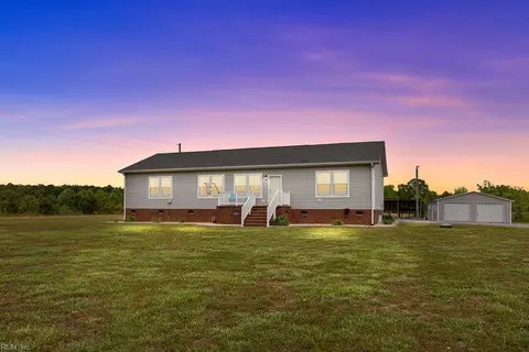2215 Joyners Bridge Rd, Carrsville, VA 23315